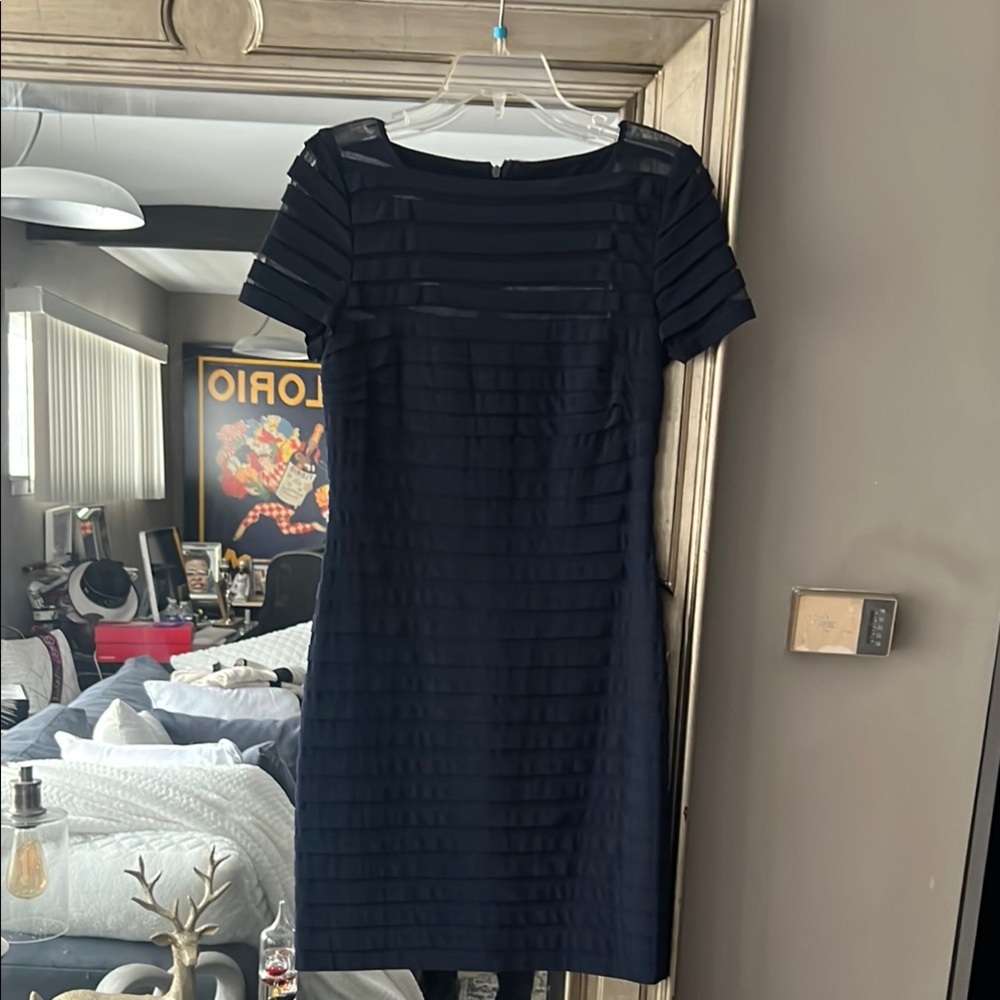 Adrianna Papell Blue Sheath Dress Knee-Length Short Sleeve